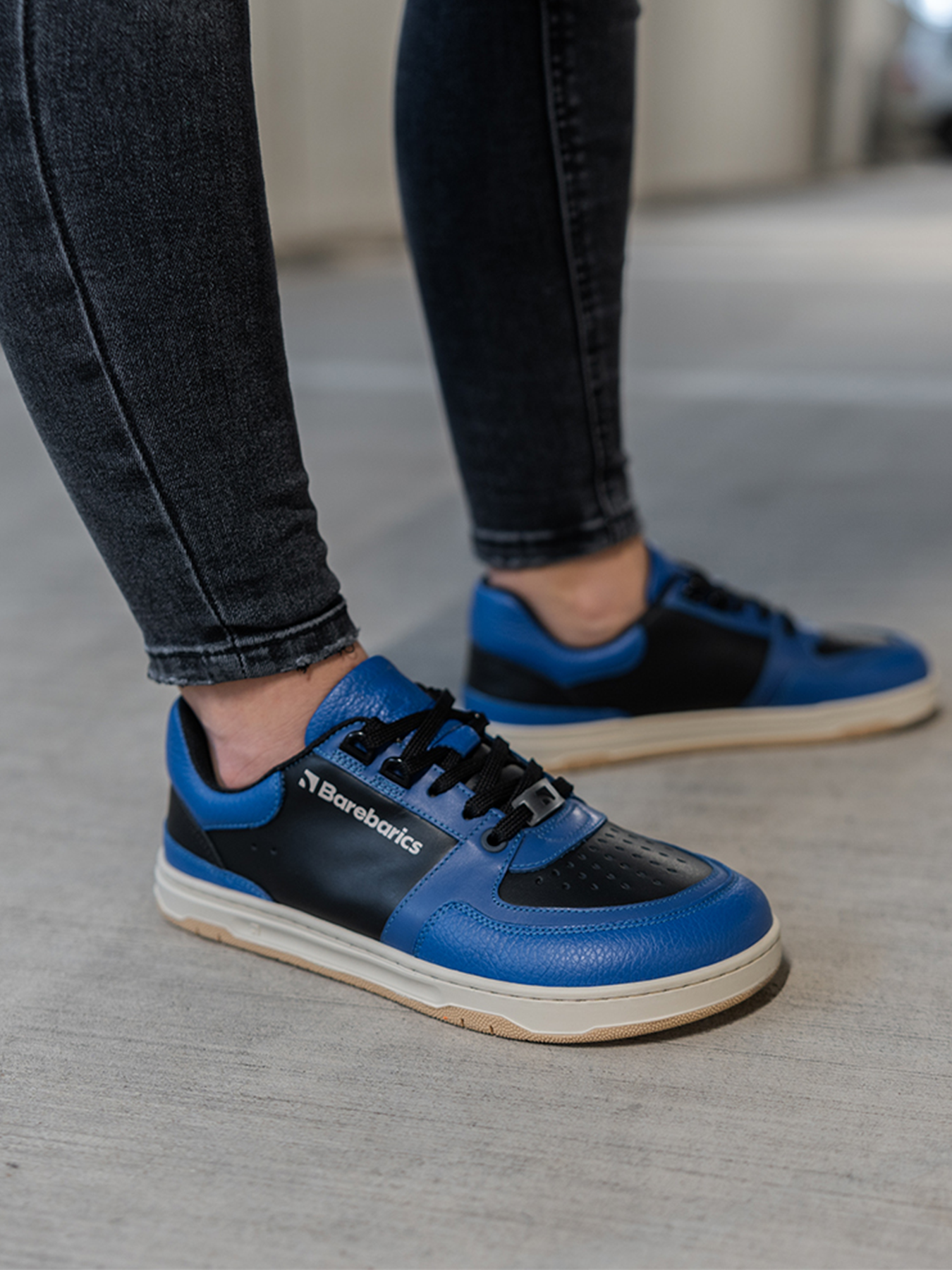 Black & Blue