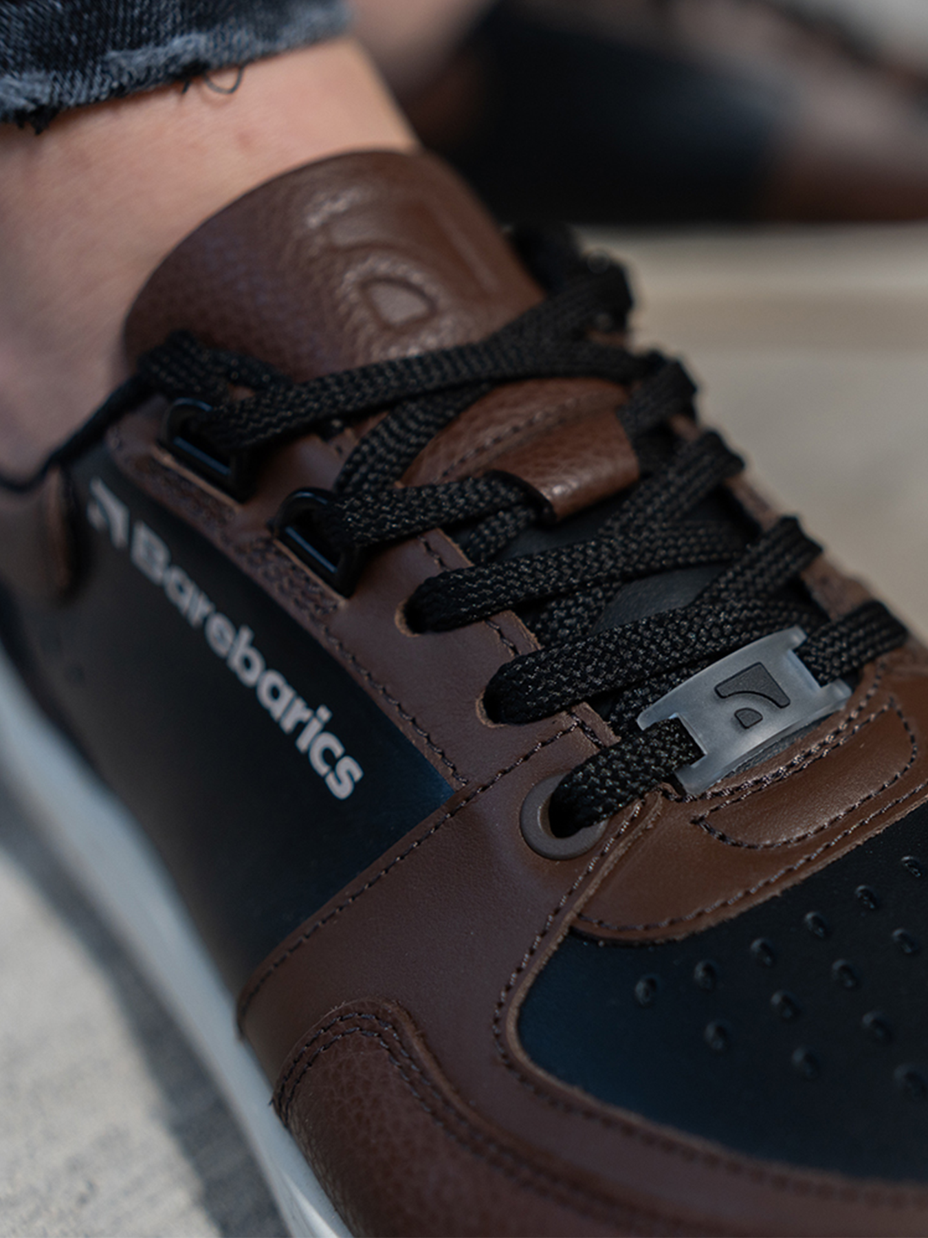 Black & Dark Brown