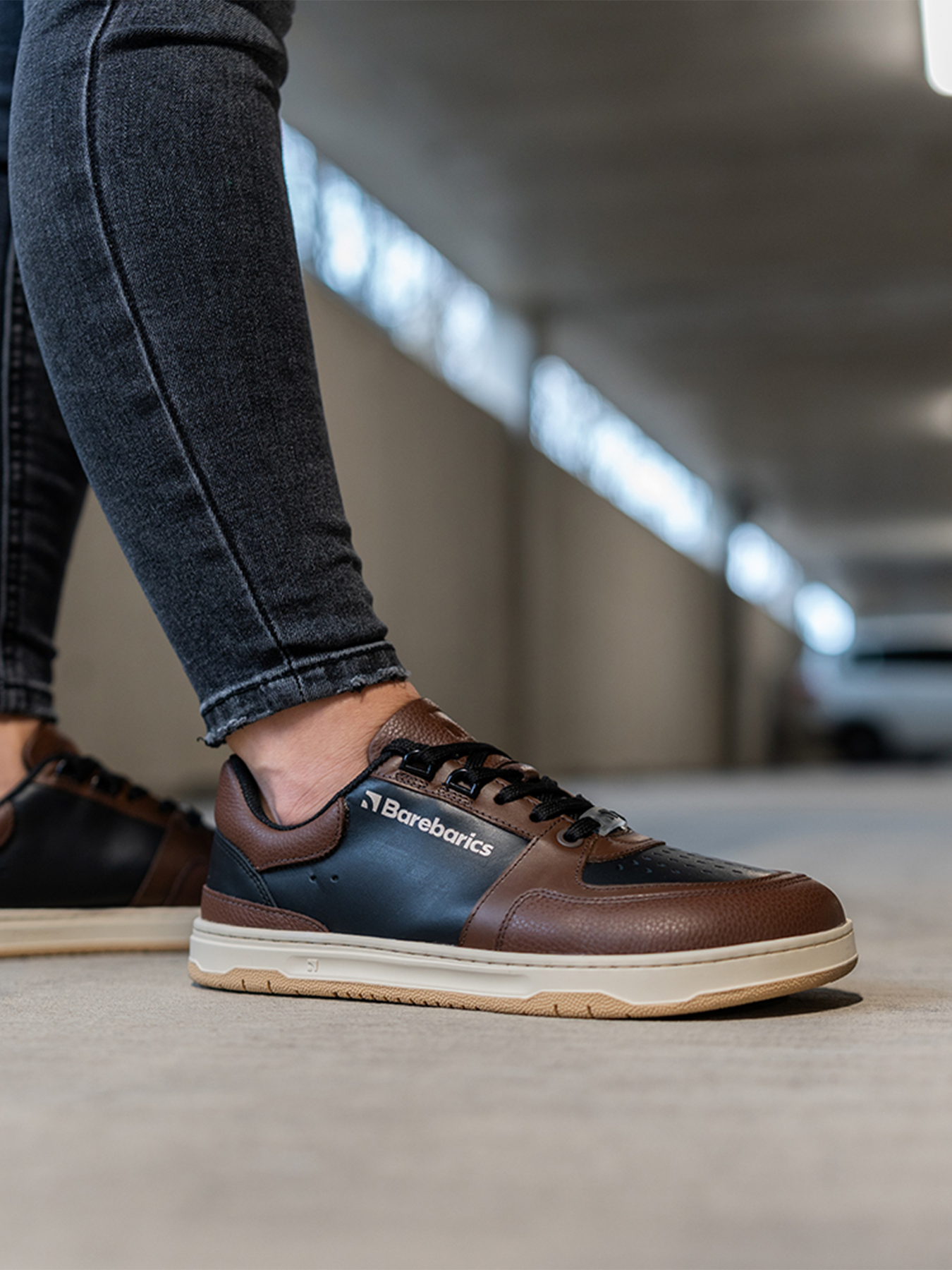 Black & Dark Brown