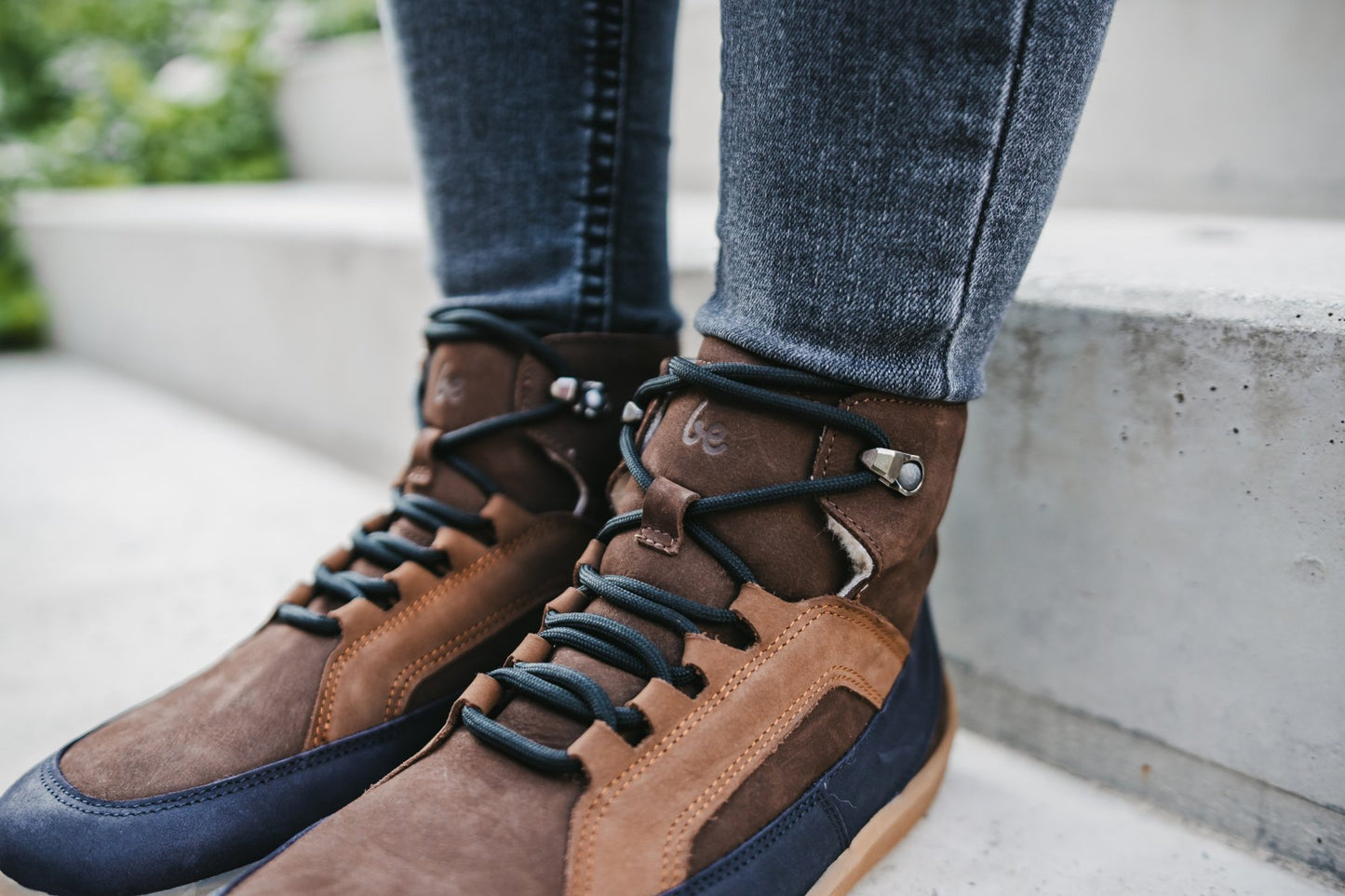 Brown & Navy