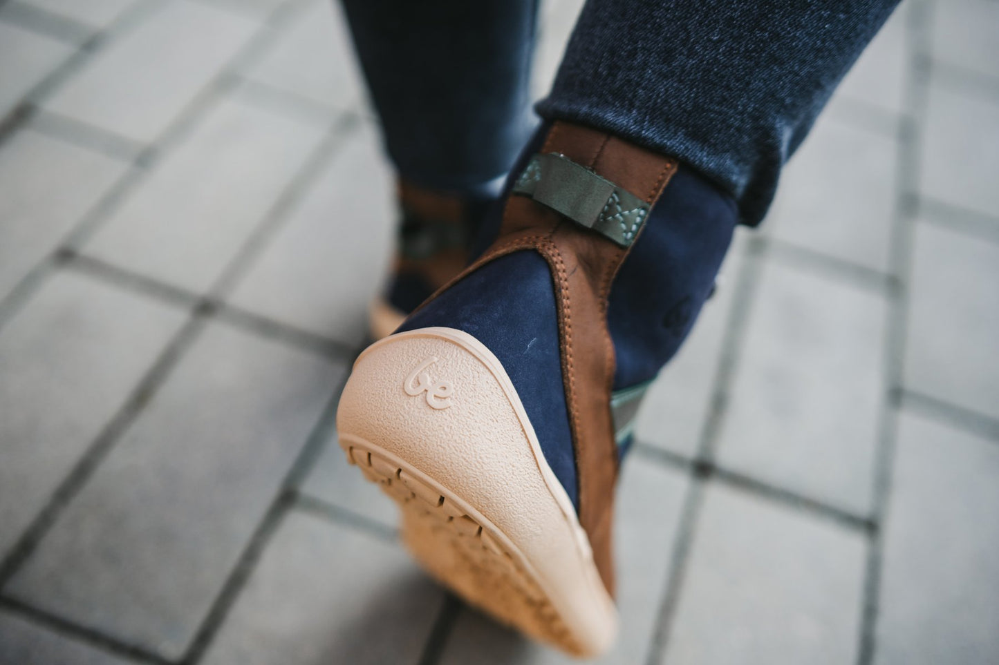 Navy Brown & Beige