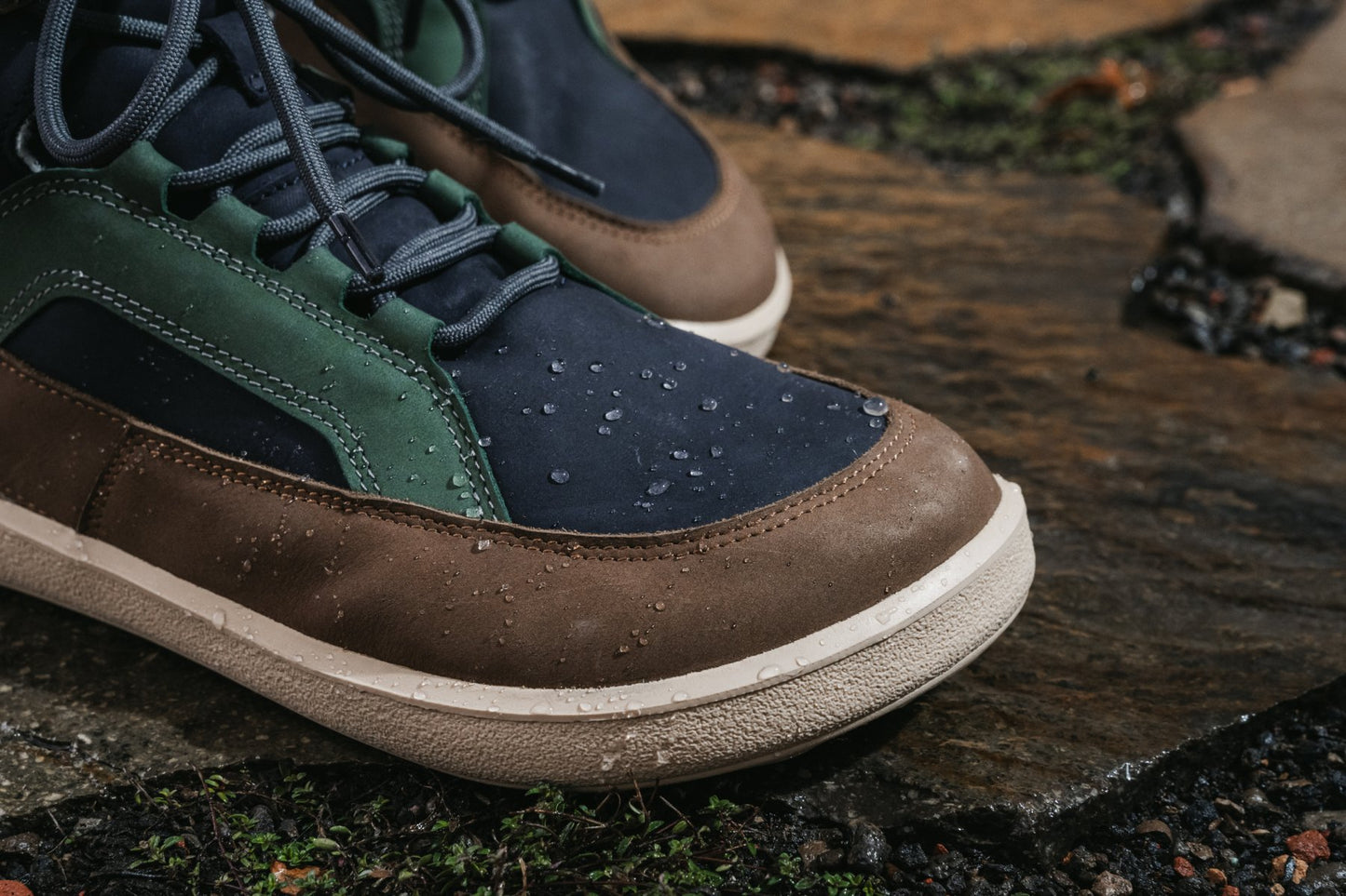 Navy Brown & Beige