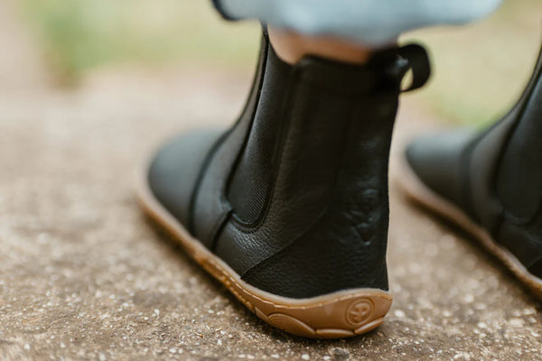 PaperKrane Adult Boots - Black Gum Chelsea