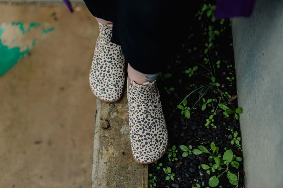 PaperKrane Adult Boots - Cheetah Chelsea