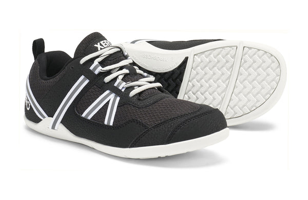 Black / White