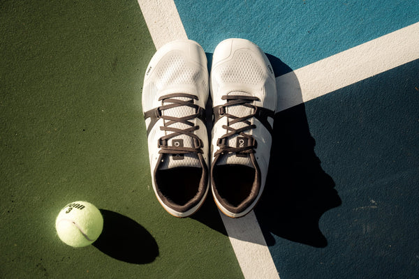 White / Asphalt