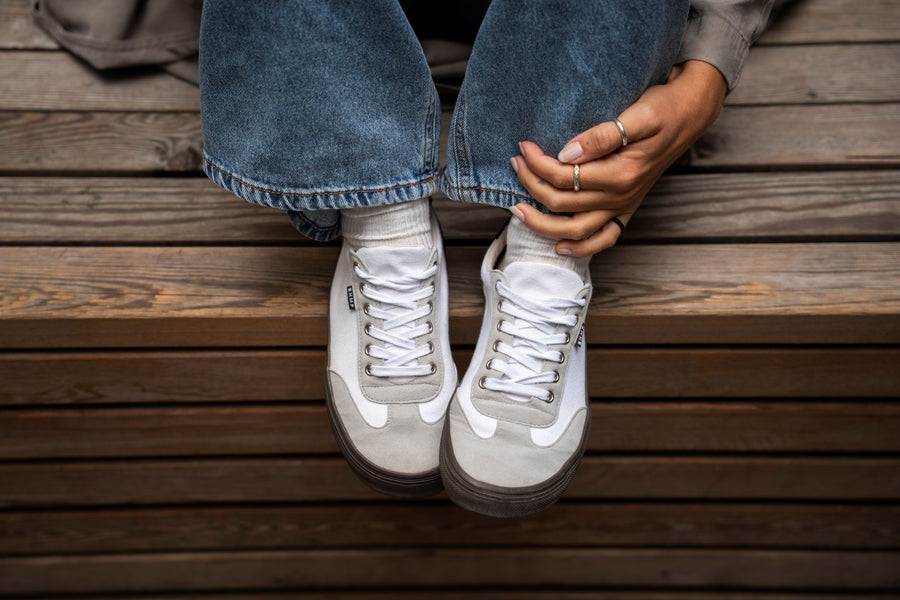 White-Dark Gum